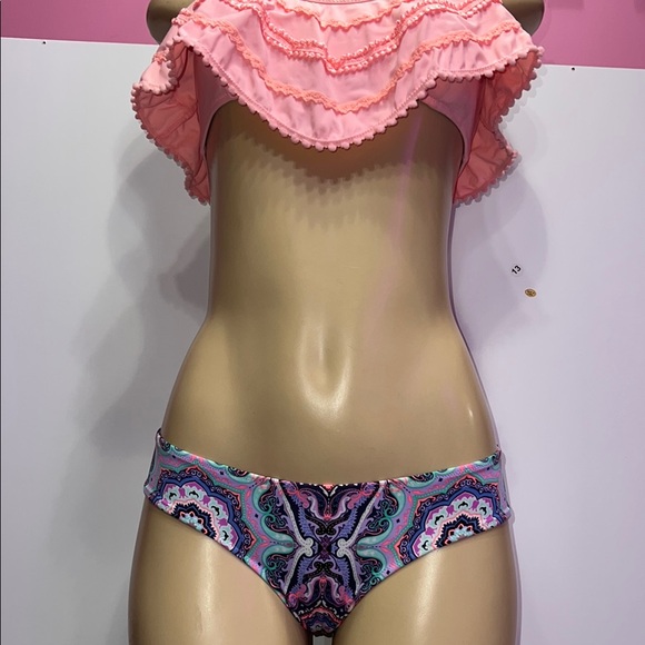 victoria secret  Ruffled Bikini Top with Patterned‎ Bottom zs M - Picture 7 of 16